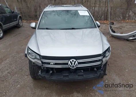 2014 Volkswagen Tiguan R-Line z USA, uszkodzony, nr VIN WVGAV3AXXEW068776